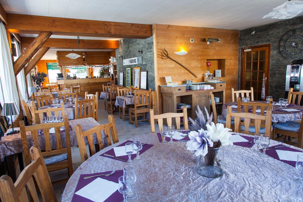Hotel Restaurant La Darbella Les Rousses Ngoại thất bức ảnh
